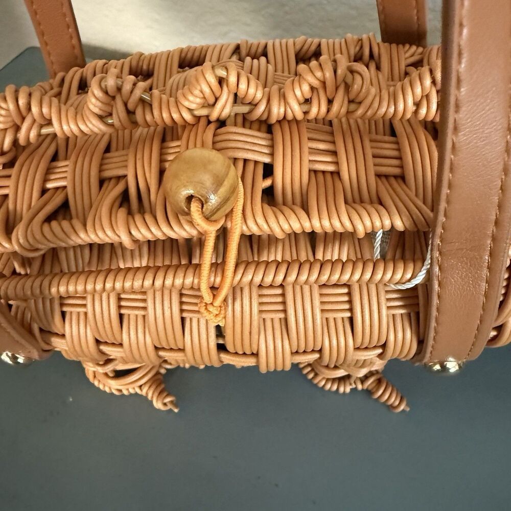 Tommy Bahama Viral Woven Crocodile Alligator Clutch Novelty Bag NWT - Picture 3 of 9